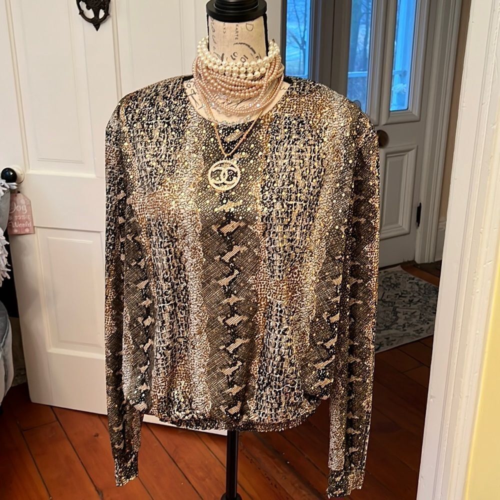 Drapers & Damons Sz 2X Liquidy Flowy Gold & Blk Reptile Smocked Waist Top